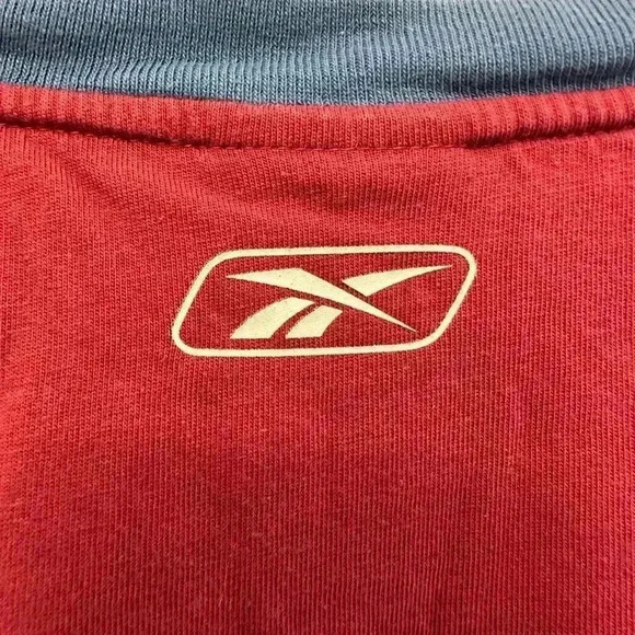 Reebok Face Off Collection NHL Colorado Avalanche Logo Shirt Maroon Men's XL - Picture 10 of 12